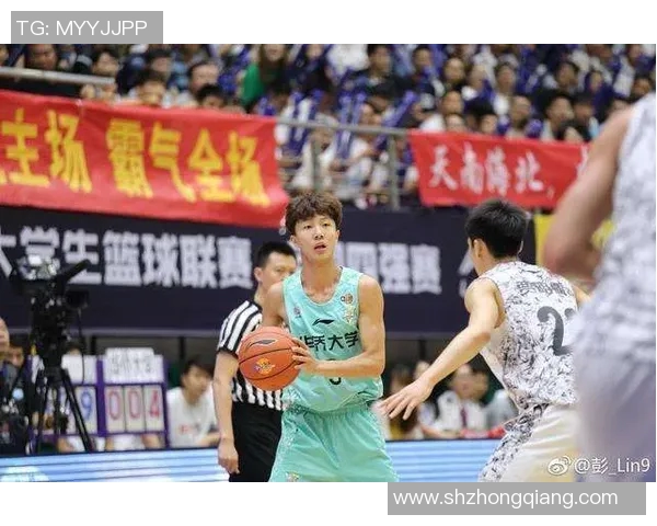 南京篮球队在大师赛积分榜上以100分稳居第一名展现强劲实力